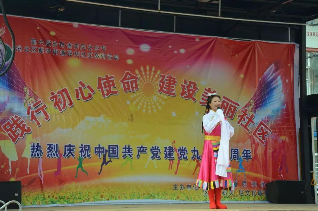 小猫钓鱼游戏龙王版有船