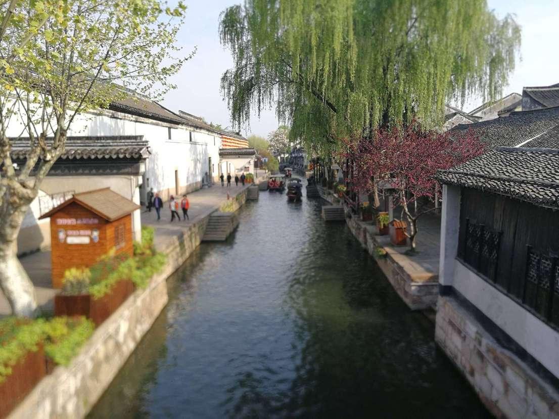 韩红黄绮珊强强联合，翻唱赵雷的《成都》，不仅唱哭孙楠也感动了自己